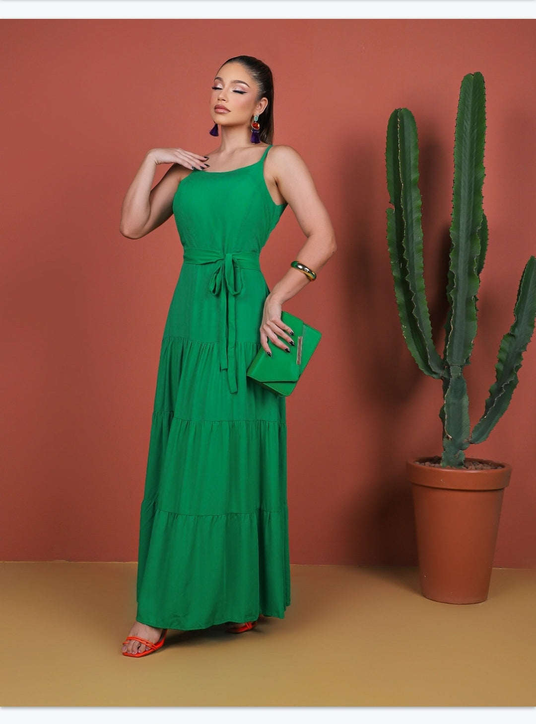 Long dress with belt